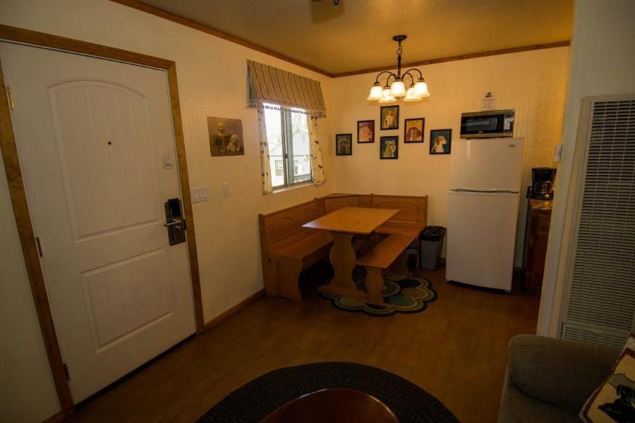 Hillcrest Suites & Cabins Big Bear Lake Zewnętrze zdjęcie