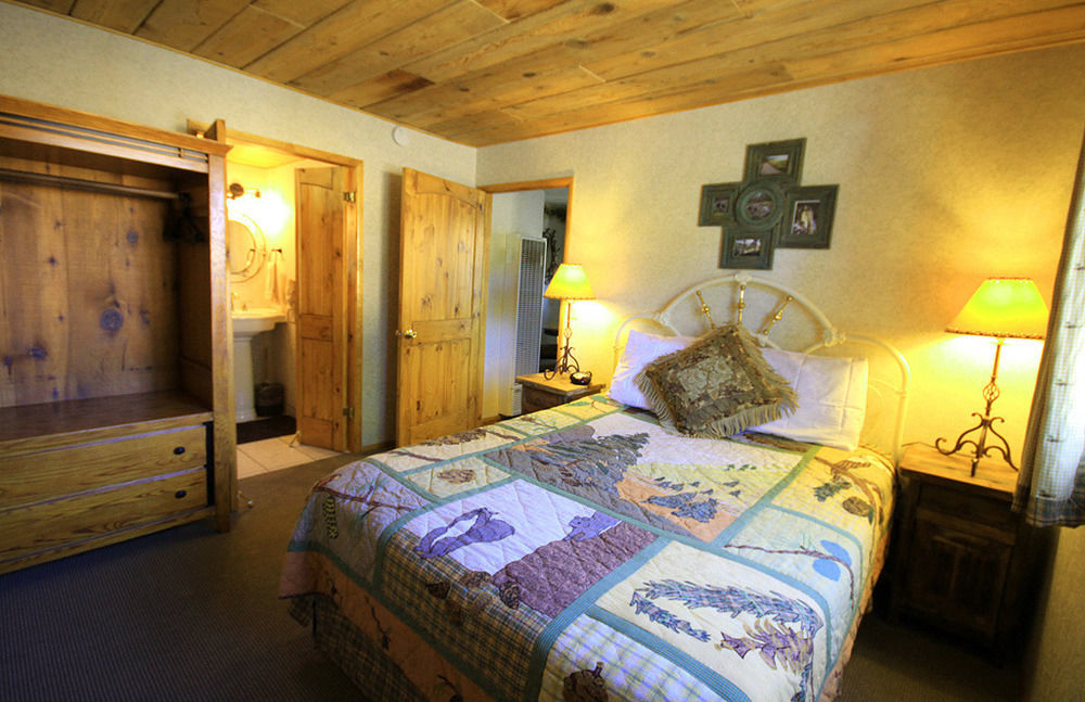 Hillcrest Suites & Cabins Big Bear Lake Zewnętrze zdjęcie